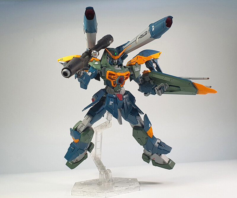 [풀메카닉스]캘러미티 건담_9.jpg