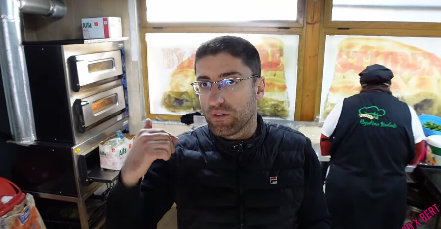 스압)베스트 알바니아 마피아 가게 설이 어처구니없는 이유._8.png