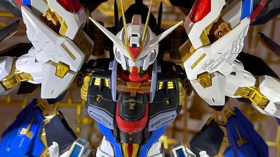[반다이] MGEX 스트라이크 프리덤 건담 전시사진_1.jpg