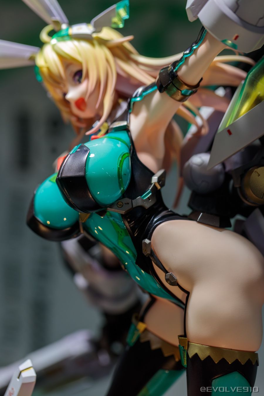 [Vertex] 오빗 걸즈 - 피오나 풀문 전시 사진_24.jpg