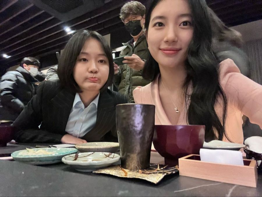 수지 근황 (feat 데뷔 12주년)_3.jpg