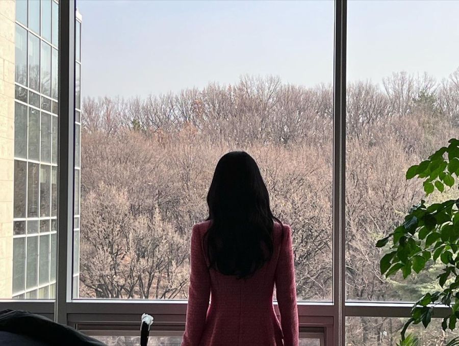 수지 근황 (feat 데뷔 12주년)_5.jpg