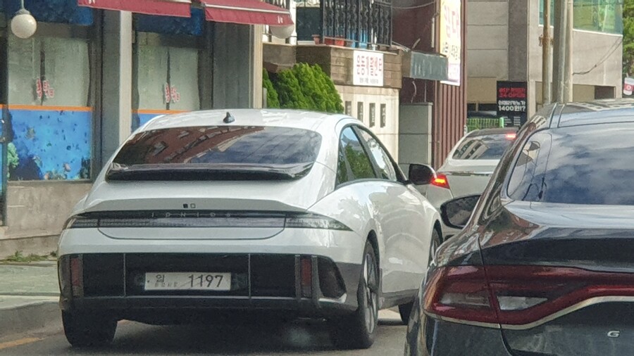 현대) 오 아이오닉6 도로주행 테스트 발견함_1.jpg