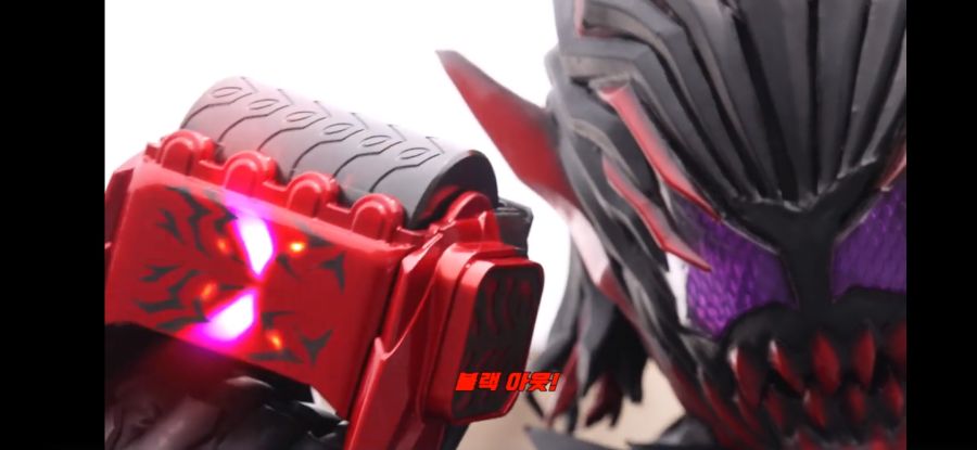 [가면라이더 리바이스] 레거시 베일 파이널 에피소드_2.jpg