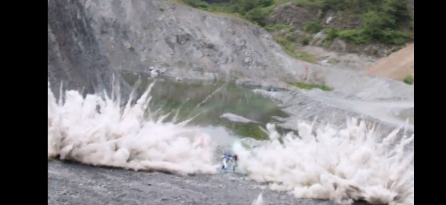 [가면라이더 리바이스] 레거시 베일 파이널 에피소드_65.jpg