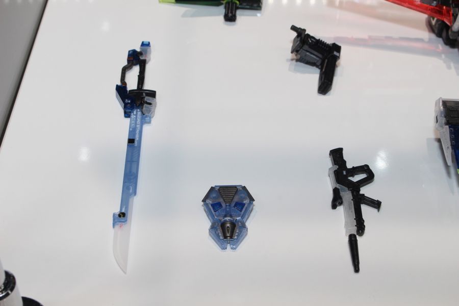 RG 스트라이크 건담 & 스카이 글래스퍼 세트 [클리어 컬러] 전시 사진 2_6.jpg