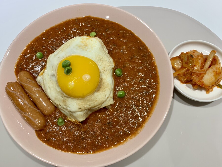 티아시아커리 스파이시 치킨 빈달루