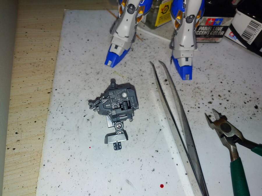 [RG] 하이뉴 건담_7.jpg