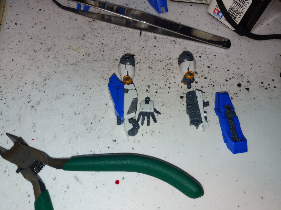 [RG] 하이뉴 건담_13.jpg