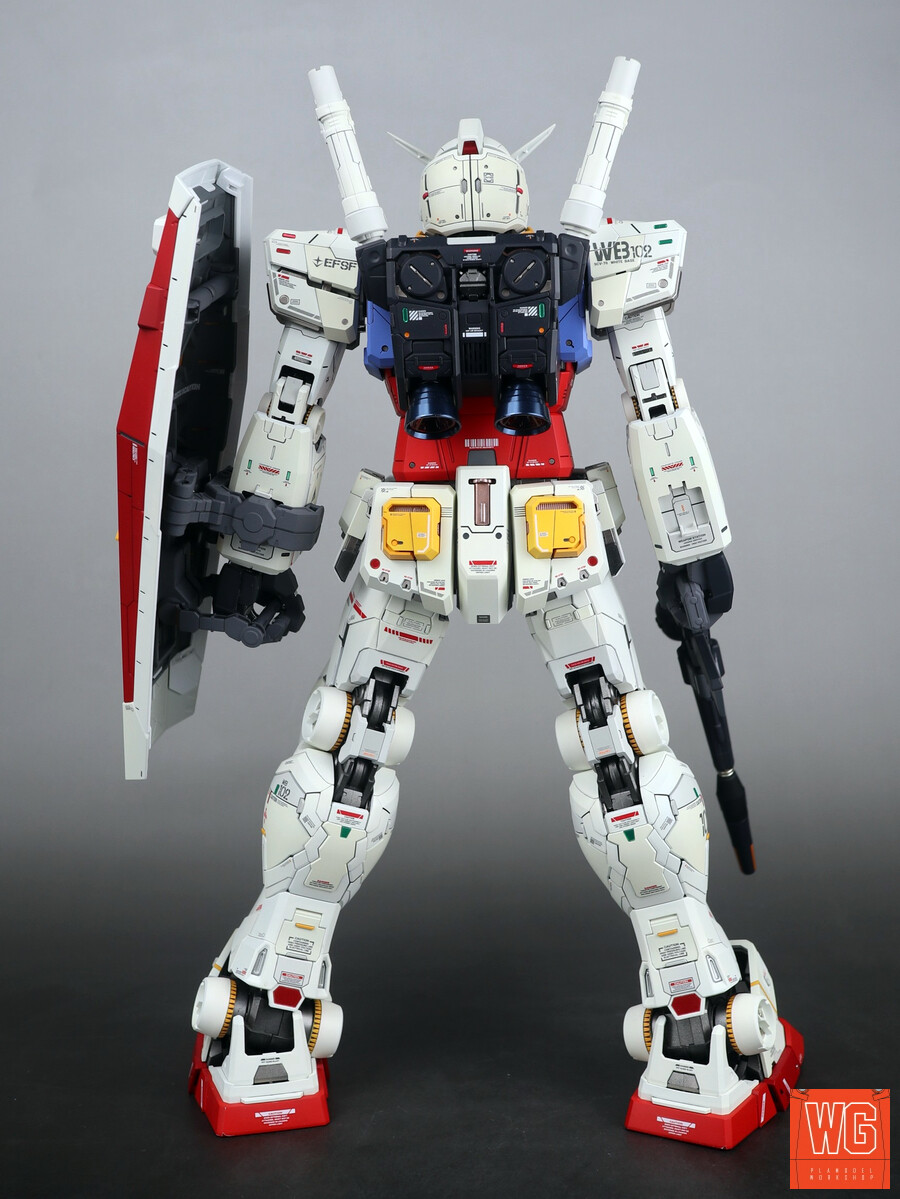 [PG] 언리쉬드 unleashed 퍼스트 건담 도색 완성_9.jpg