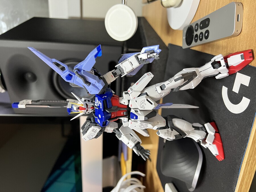 MG 퍼펙트 스트라이크 건담_4.jpg