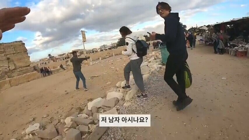 이집트 피라미드 여행 현실