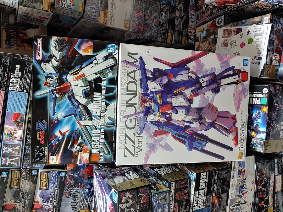 [HGUC] 더블제타 건담 (ZZ 건담)_1.jpg