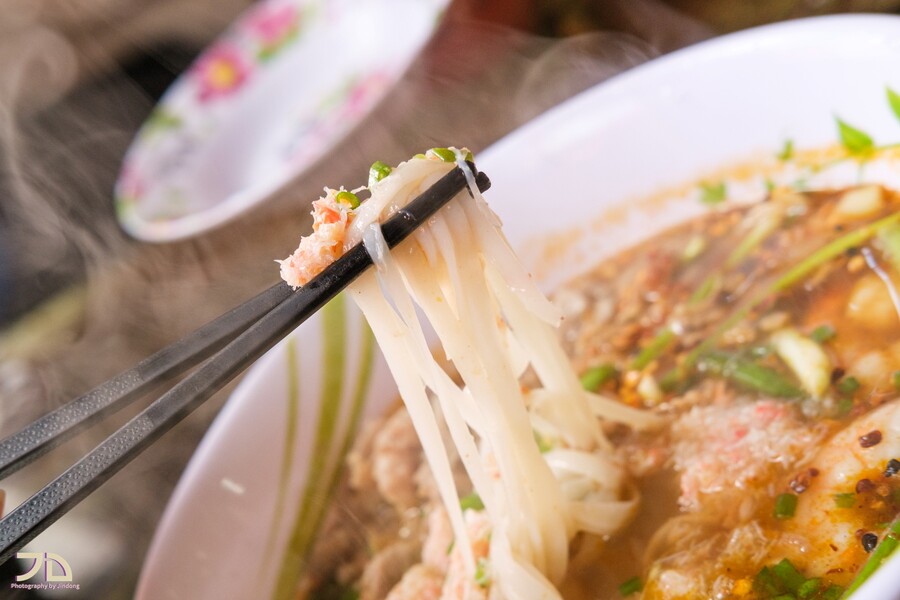 을지로 을지깐깐 - 게살국수 등 베트남음식_3.jpg