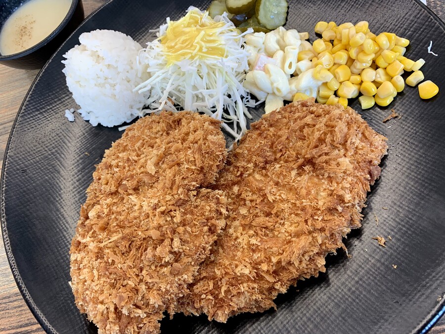 매콤 돈까스