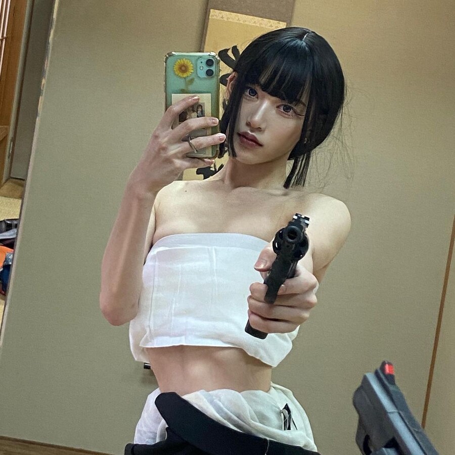 야쿠자 코스프레한 부녀지간.jpg_3.jpg