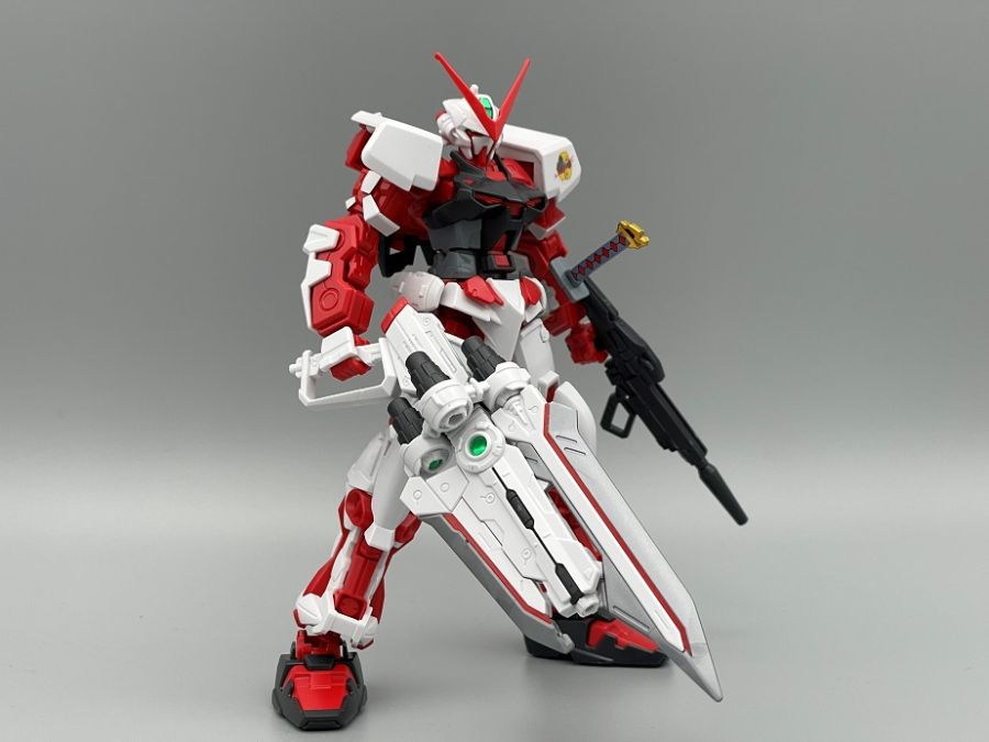 HG 1/144 아스트레이 레드 드래곤 샘플 소개_39.jpg