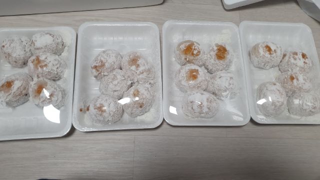 제주도 최고의 미친 디저트 할머니떡집 감귤찹쌀떡_7.jpg