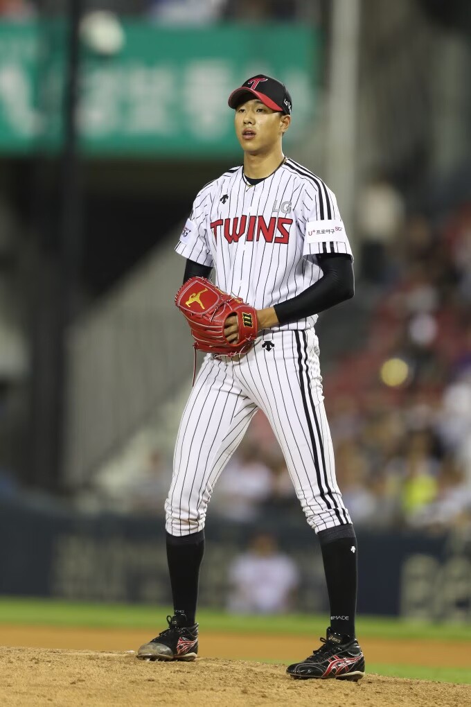 키 190넘는 캐릭터 모음(원피스 제외)_7.jpeg