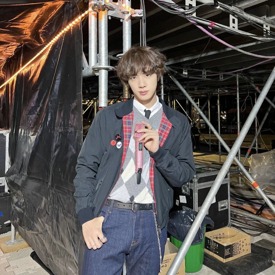 BTS) 진 근황_1.jpg