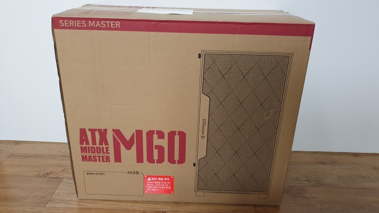 실용성이 돋보이는 마이크로닉스 Master M60 메쉬 미들타워케이스 사용기_1.jpg