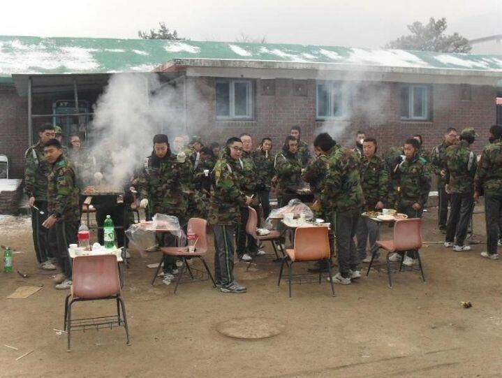 추억의 군대 삼겹살 회식