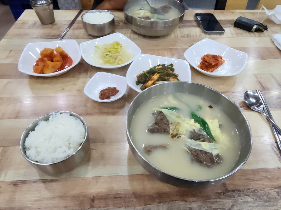 출장 다니면서 먹은 음식들_63.jpg