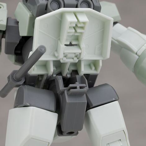 HG 1/144 데미 트레이너 해외 리뷰_24.jpg
