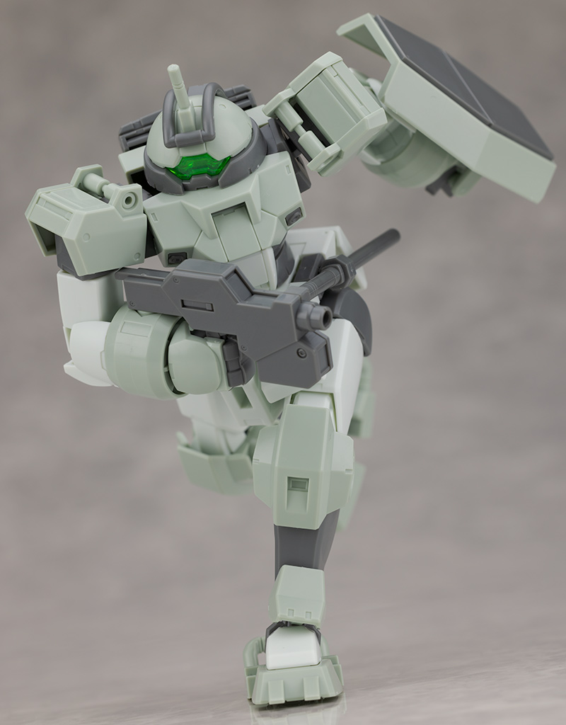 HG 1/144 데미 트레이너 해외 리뷰_41.jpg