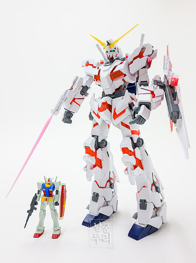(스압) 건프라 뉴비 남궁루리의 네 번째 완성작, 유니콘 건담 메가사이즈 (DM)_29.jpg
