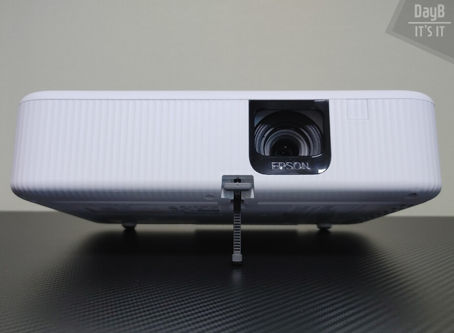 밝은 실내에서도 사용가능한 엡손 빔프로젝터 CO-FH02 후기_7.png