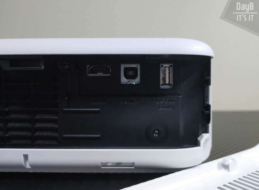 밝은 실내에서도 사용가능한 엡손 빔프로젝터 CO-FH02 후기_12.png