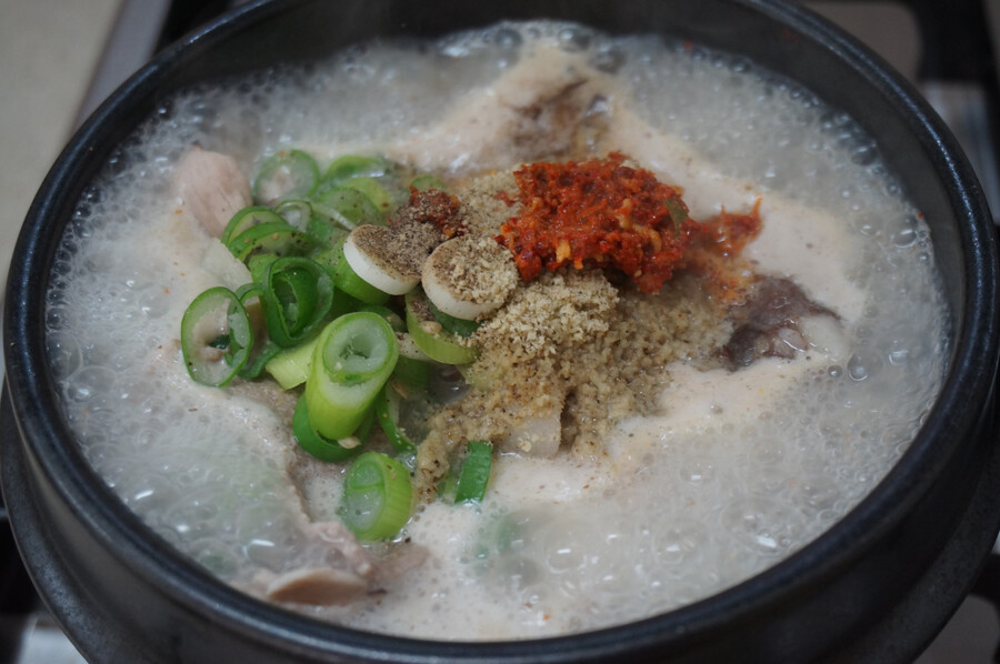 순대 국밥 시키면서 고기만 넣어 시키는게 소수다 vs 꽤 있다_1.jpg