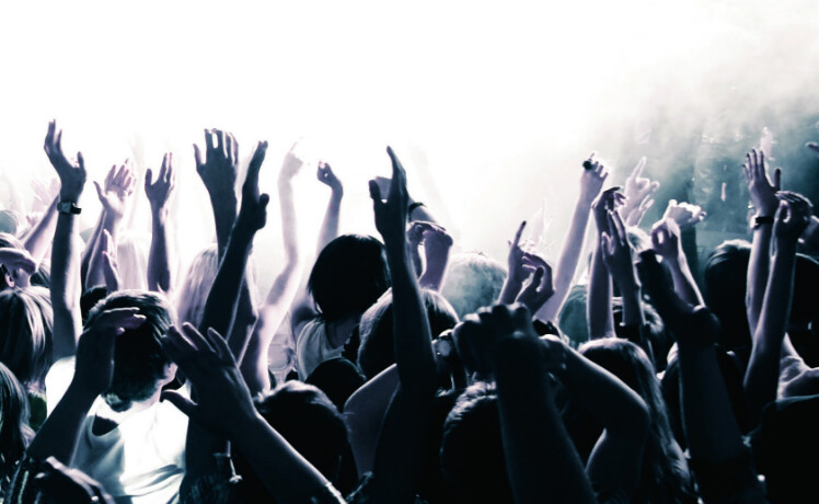 요즘 한국 여자 아이돌에서 보기 힘들다는 컨셉_21.png