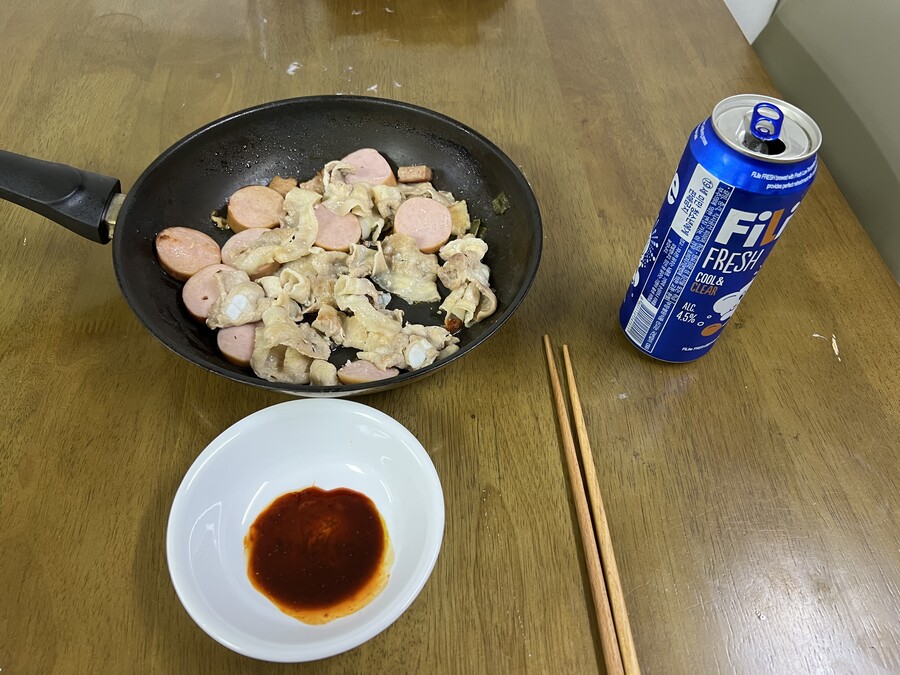 혼술) 따릉이 신나게 타고 술과 안주_1.jpeg