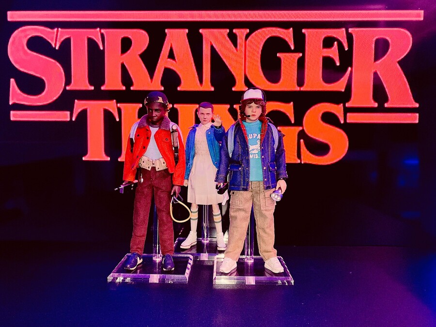 쓰리제로 기묘한이야기 3인방 배경효과 1/6스케일_2.jpg