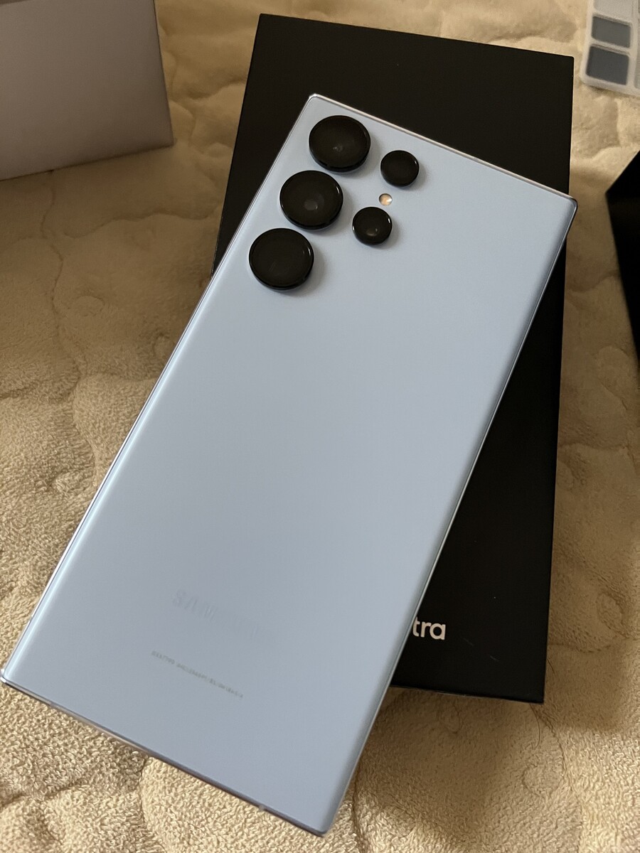 삼성) 얘들아 갤럭시S23 울트라 왔다_2.jpeg