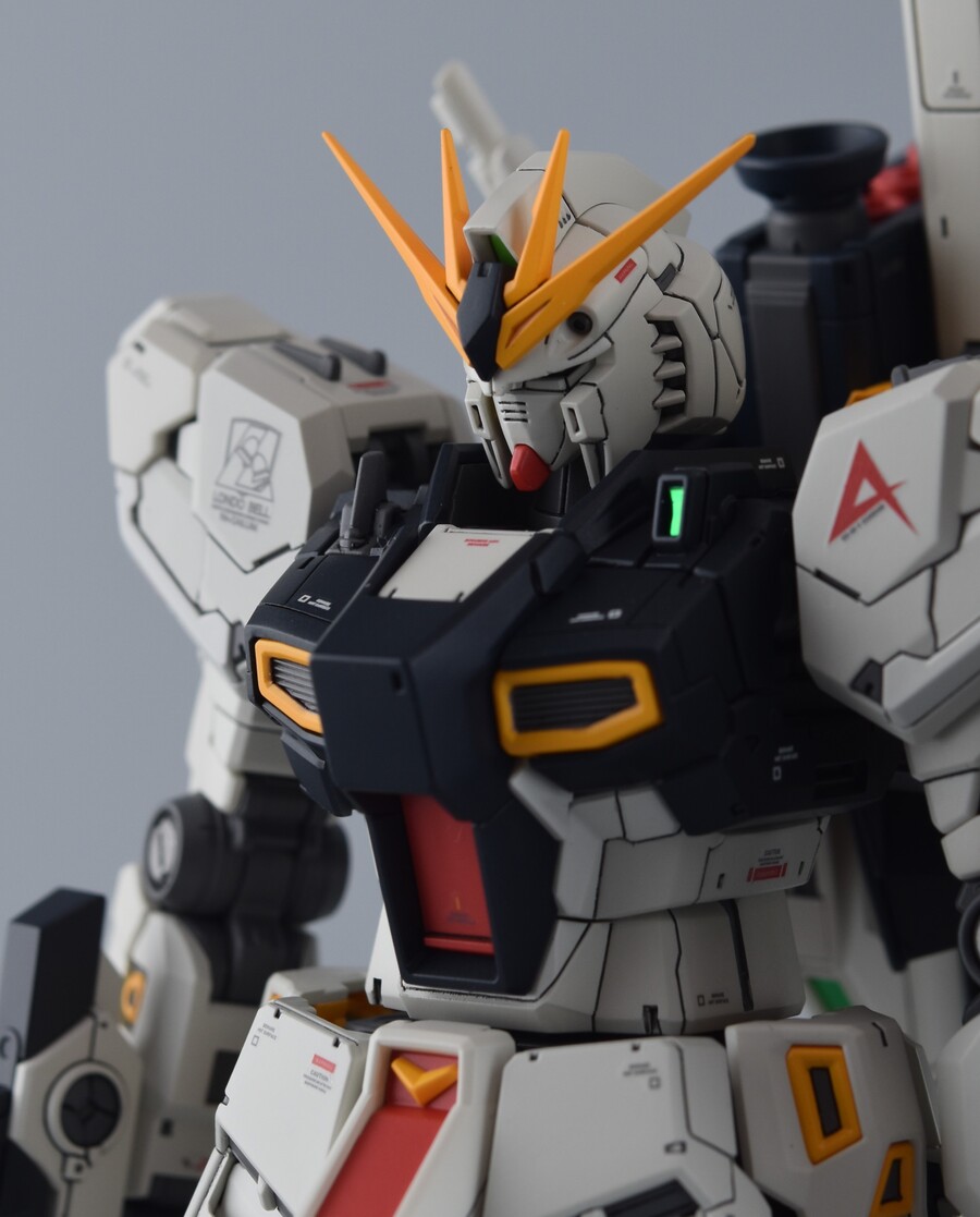 ﻿[RG] 뉴건담 RX-93 v Gundam_32.jpg