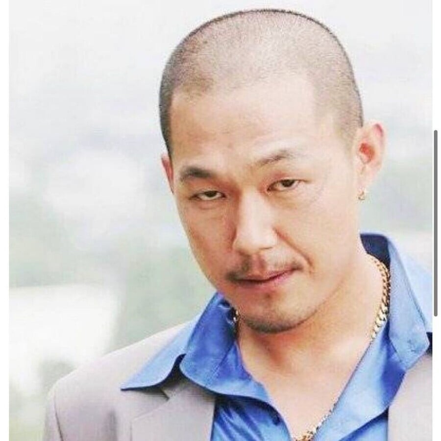 마동석,박성웅 사진으로 프사하고 직구하면 좋은점_3.jpeg
