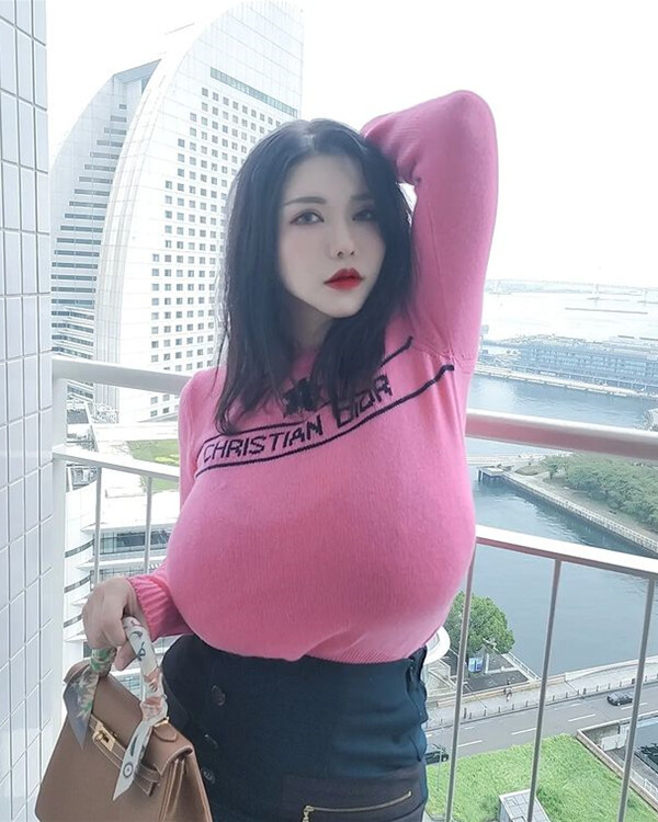 ㅎㅂ) 현실적인 가슴 크기_2.png