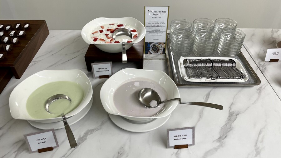 메뉴만 60가지 넘는 호텔뷔페_23.jpg