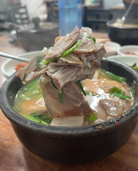 돼지국밥 제대로 맛있게 먹는 방법 뭐임?? | 유머 게시판 돼지국밥 제대로 맛있게 먹는 방법 뭐임?? | 유머 게시판 | 루리웹