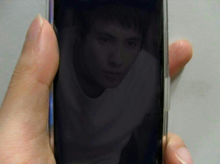 만우절) 핸드폰 갑자기 먹통임_1.jpeg