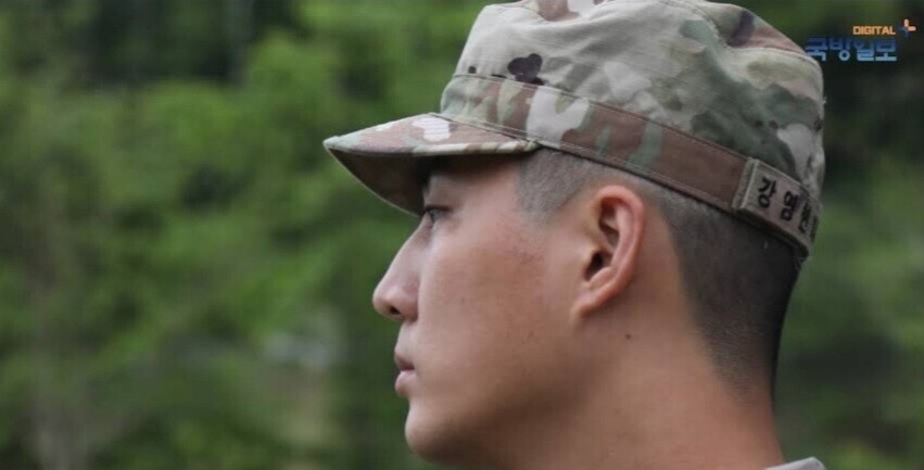 전역일이 D-3일 남은 뮤지션.jpg_3.jpg