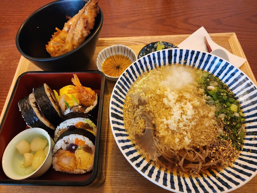 고등어)를 소바랑 먹네.jpg_1.jpg