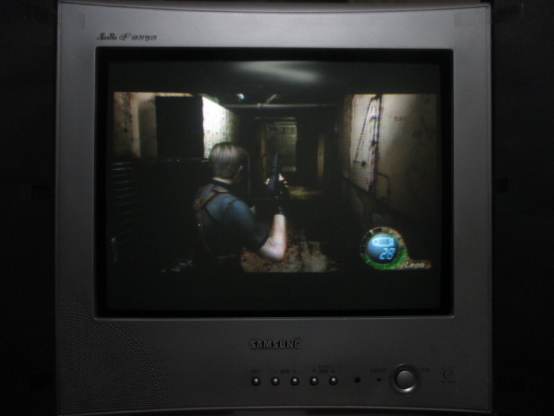 바이오 하자드 4 (11) - 브라운관 티비 화면_9.jpg