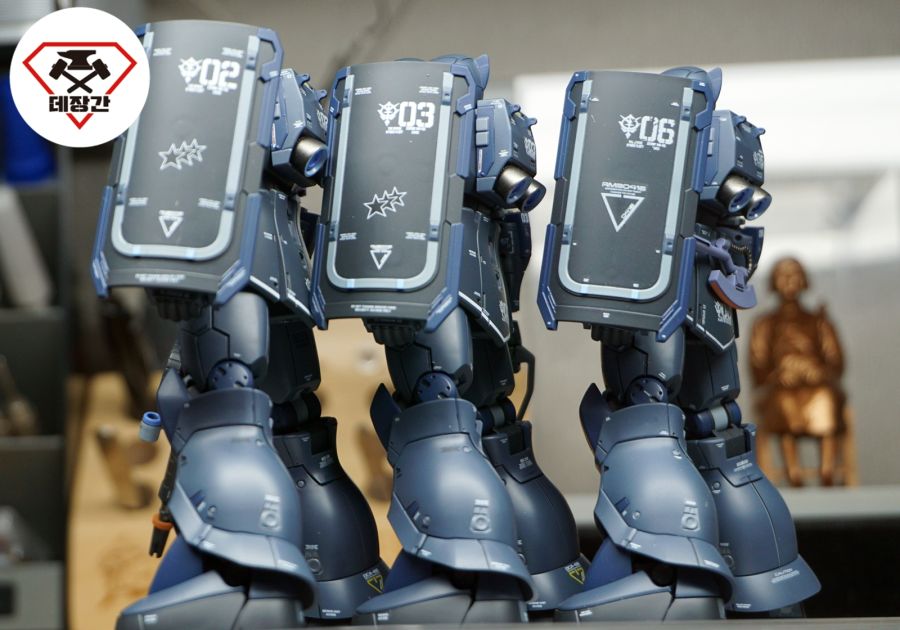 MS-05 검은 삼연성 자쿠 (사진 엄청 많아요~ ㅠㅠ)_40.jpg