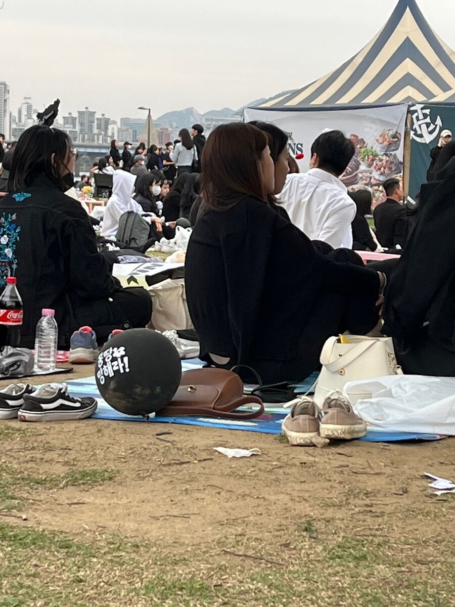 올해도글렀나봄 2023 무료 공연 후기!!! (10cm, 폴킴, 선우정아) 💗_4.jpg