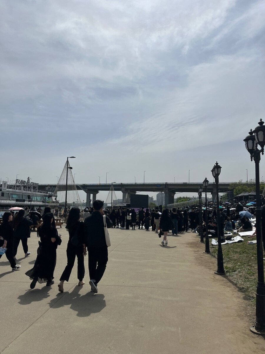 올해도글렀나봄 2023 무료 공연 후기!!! (10cm, 폴킴, 선우정아) 💗_9.jpg