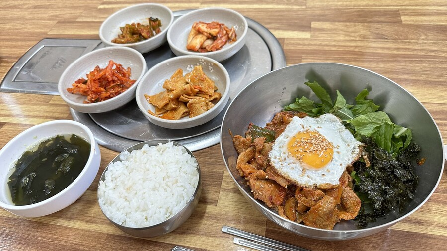 문단속 감독 한국여행 근황.jpg | 유머 게시판 문단속 감독 한국여행 근황.jpg | 유머 게시판 | 루리웹